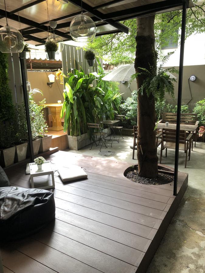 Albergue Vx The Fifty Bangkok Exterior foto